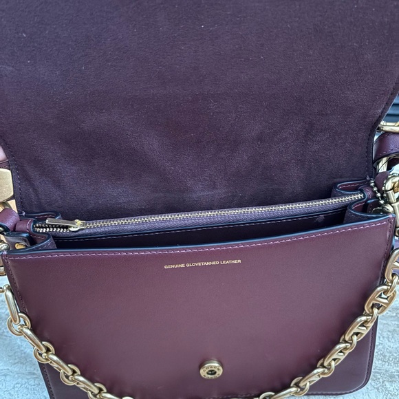 Coach Beat Bag- Wine and Gold Hardware - Picture 4 of 8